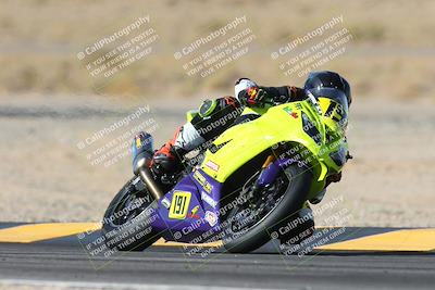 media/Dec-08-2024-CVMA (Sun) [[267e5a7075]]/Race 2-Amateur Supersport Open/